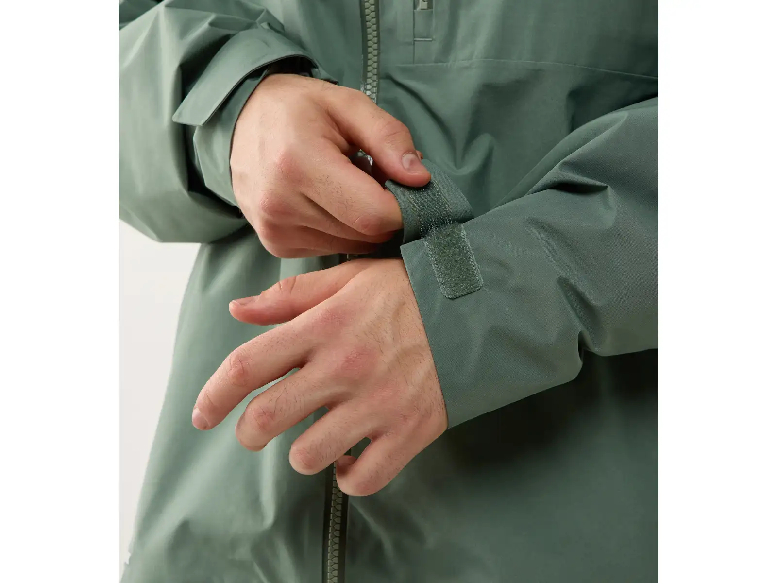 Haglöfs Alert GTX Herrenjacke Chlorophyll Green