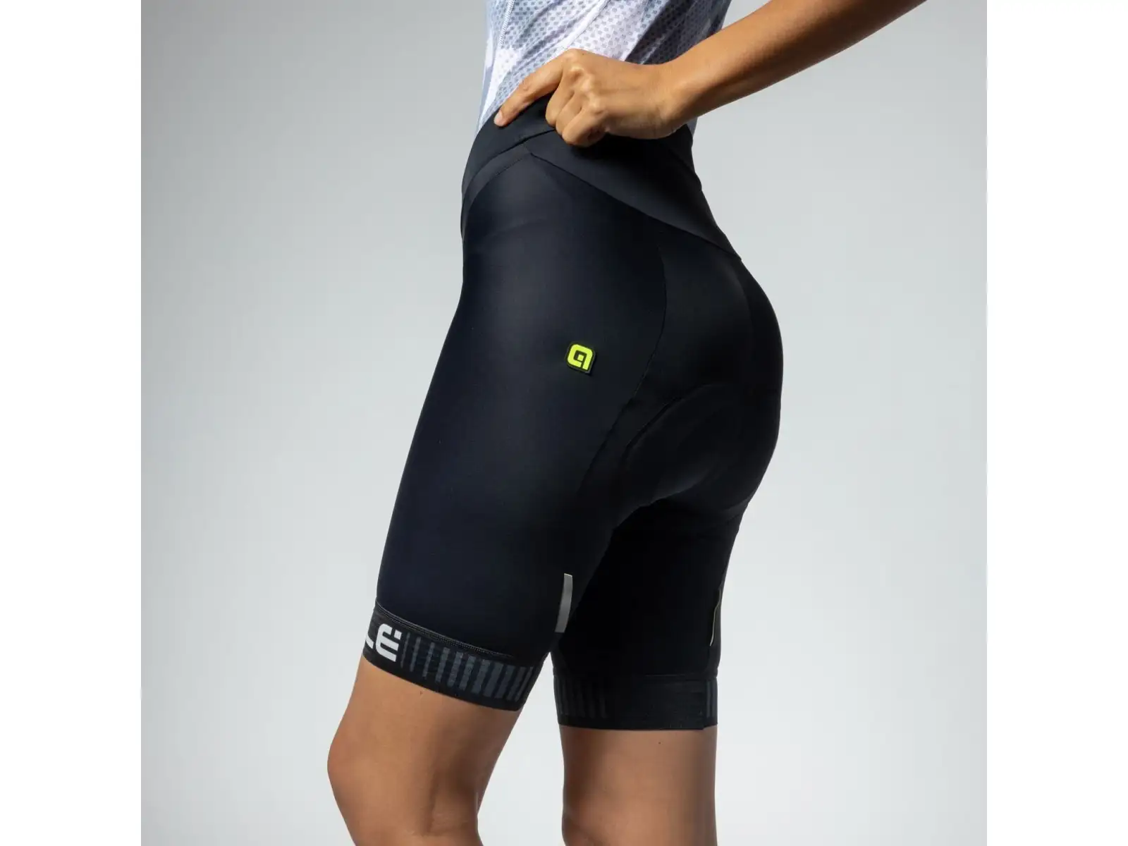 Alé Pragma Traguardo 2.0 Damen-Shorts weiß