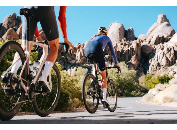 Cervélo Caledonia-5 SRAM Rival AXS Sandstone 56