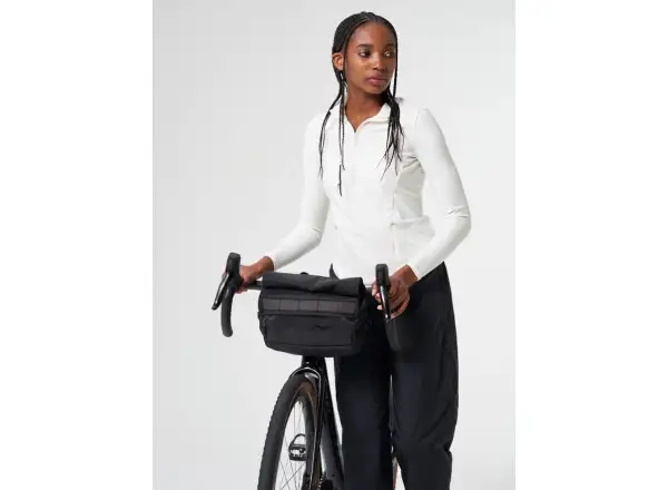 Aevor Waist Pack Proof Hüfttasche 5-9 l Black