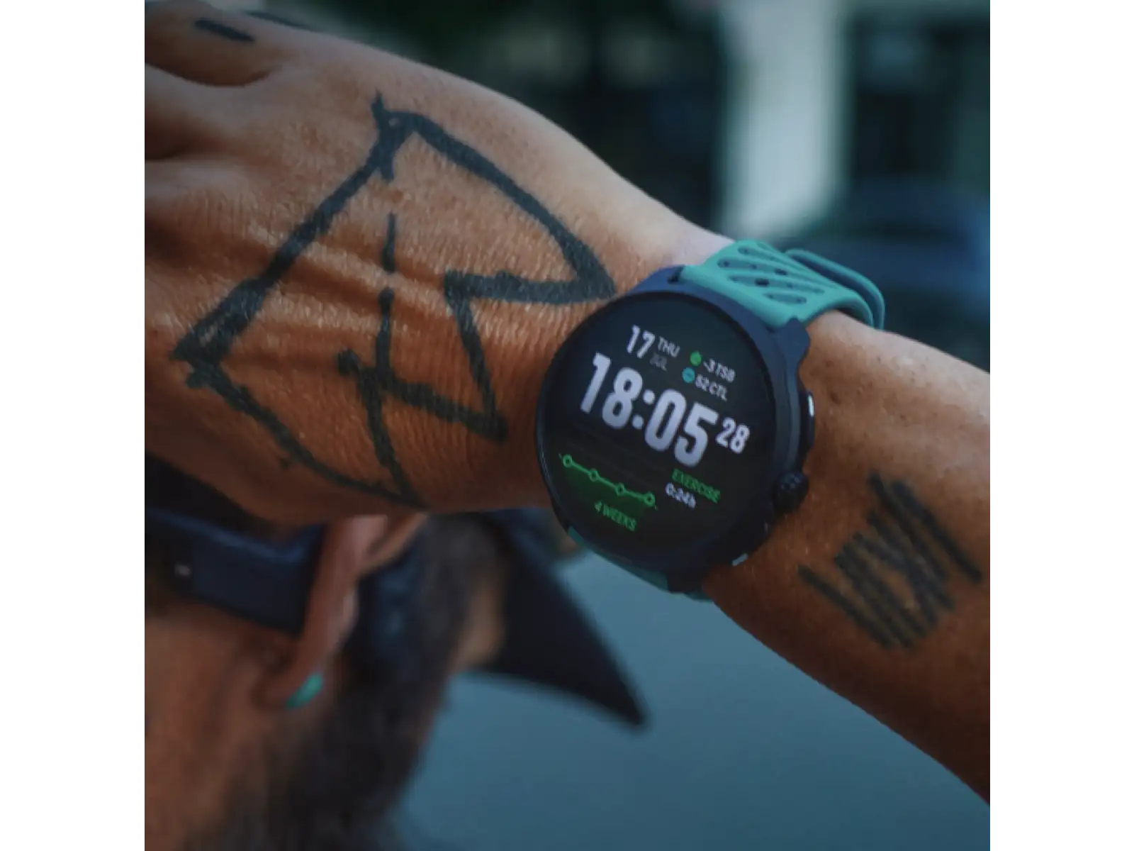 Suunto Race 2 Smartwatch wave blue