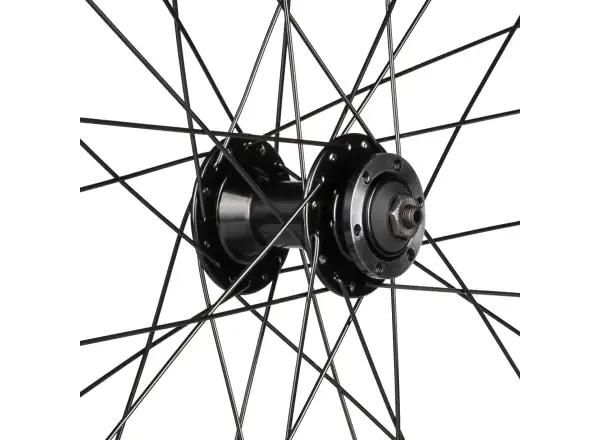 Force XC Disc 26" Vorderrad eingespeicht mit Force F804332 Nabe.