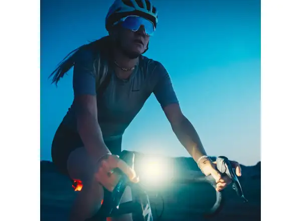 Lezyne Radar React StVZO System Vorder und Rücklicht Black