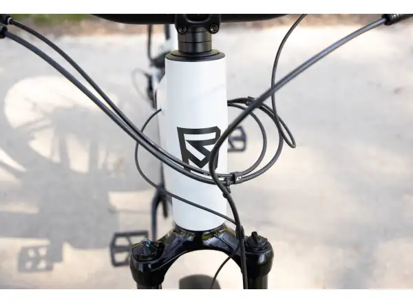Rock Machine eRokk B70T Elektrofahrrad mit tiefem Einstieg – Matte Limerock Grey