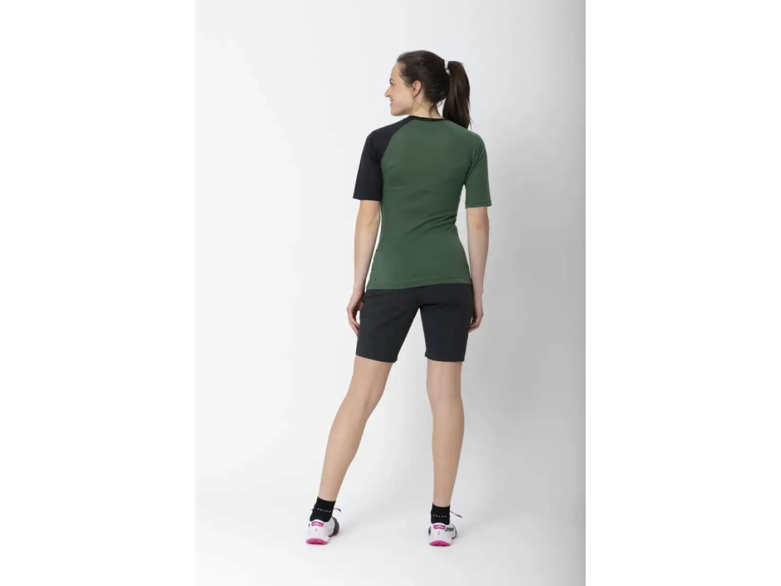 2117 Sohl Damen Shorts Black