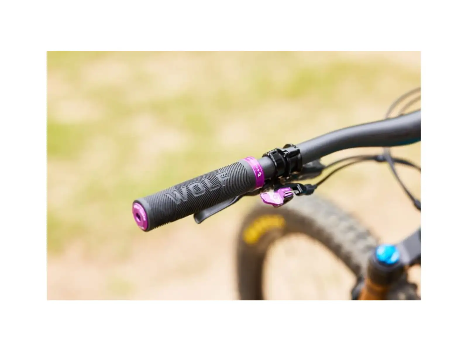 Wolf Tooth Echo Griffe schwarz/lila