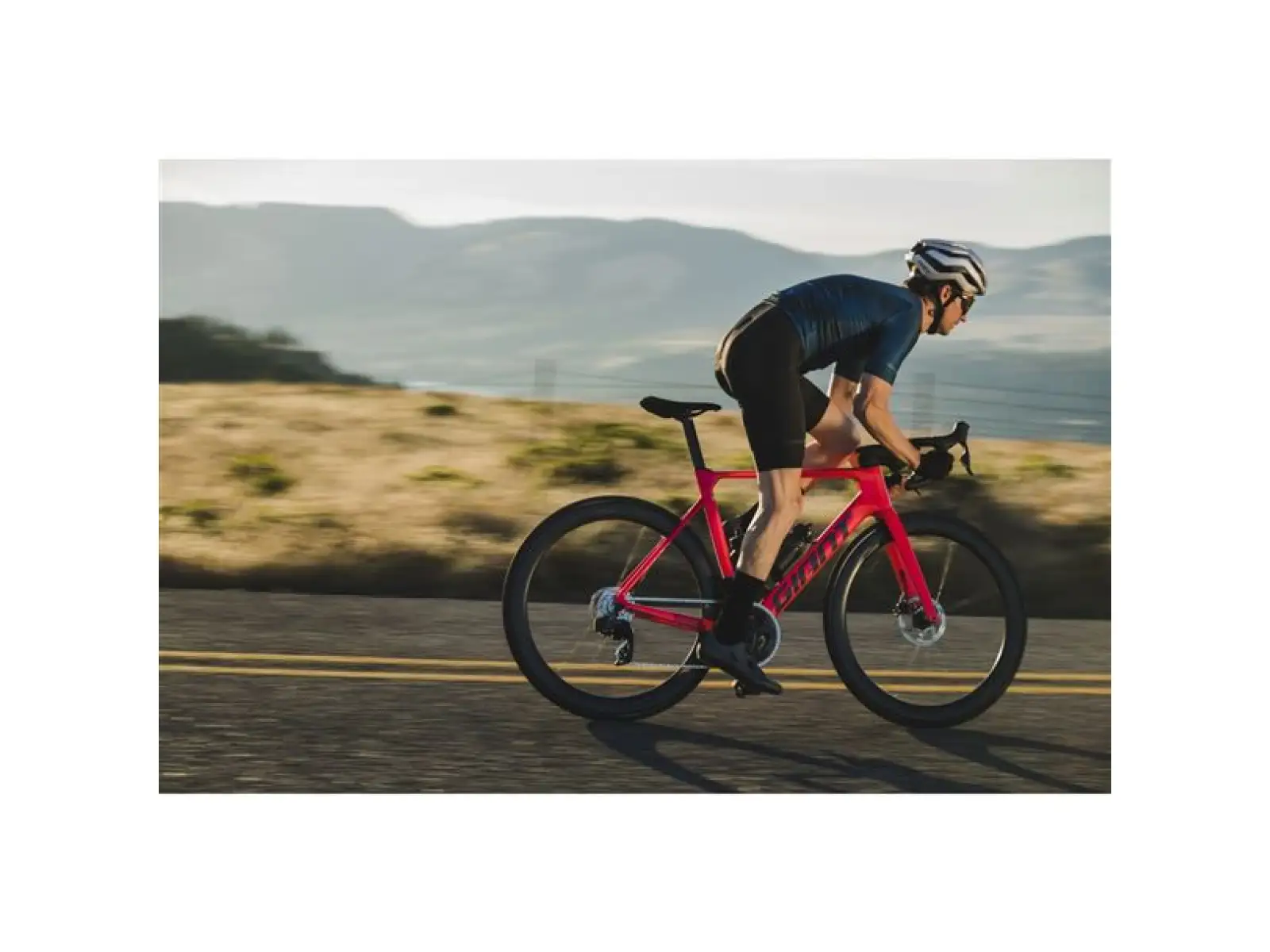 Giant SLR 1 50 Disc Hookless RW hinteres eingespeichtes Laufrad Freilaufkörper Shimano