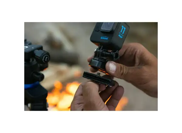 GoPro HERO11 Black Mini Actionkamera + Thermobecher GoPro