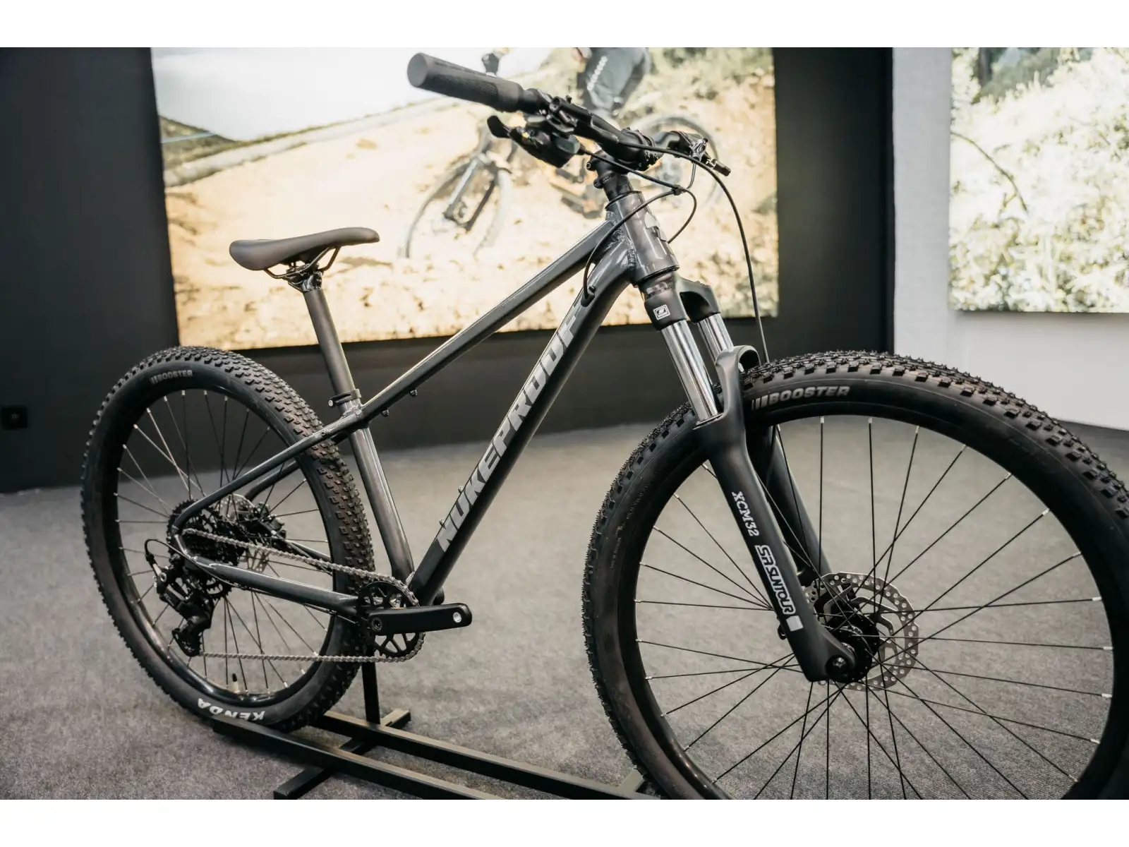 Nukeproof Tracker Sport 290 Essa 1x8 Mountainbike Black/Bronze