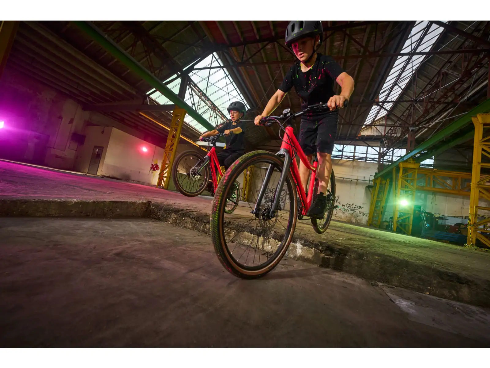 Woom 5 EXPLORE Kinderfahrrad neon pink