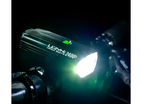 Lezyne Mega Drive 2400+ Loaded Kit Beleuchtungsset