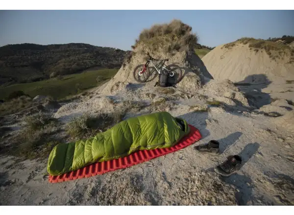 Pinguin Lava 350 Schlafsack 175 cm rot