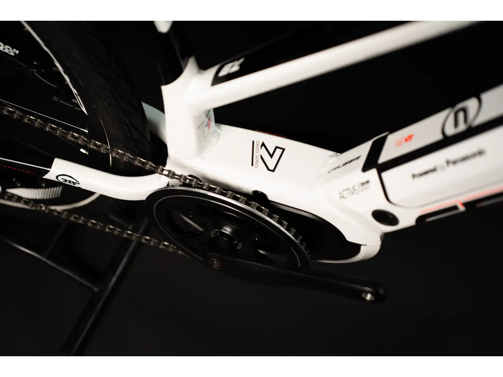 Crussis e-Cross low 7.8-M ist ein Elektro-Mountainbike.
