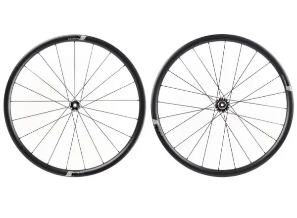 Vision SC 30 Disc CL Laufräder mit Naben aus Walnussholz und Shimano HG11 Freilaufkörper.