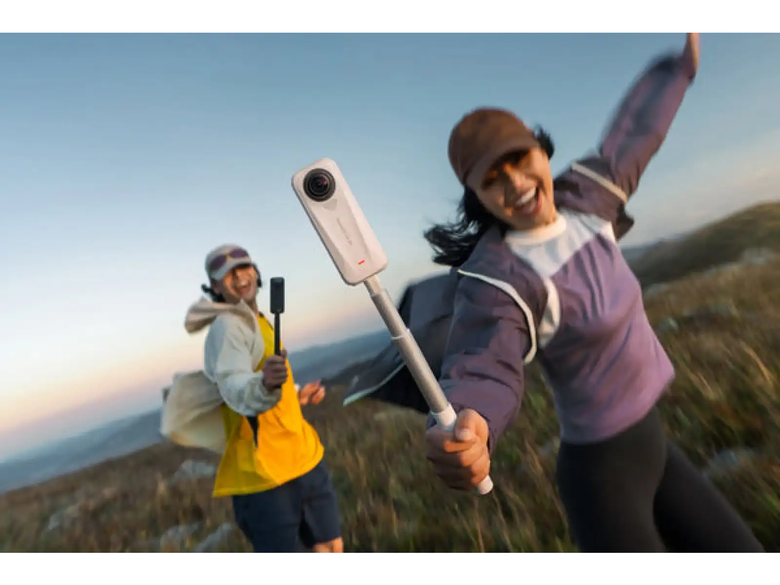 Insta360 X4 Air Kamera Starter Bundle weiß