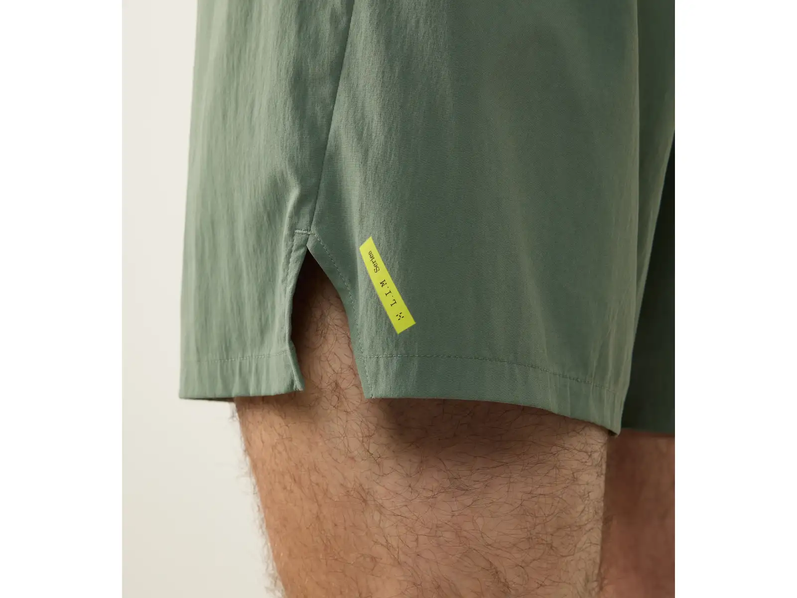 Haglöfs L.I.M Pace Herren Shorts Chlorophyll Green