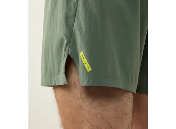 Haglöfs L.I.M Pace Herren Shorts Chlorophyll Green