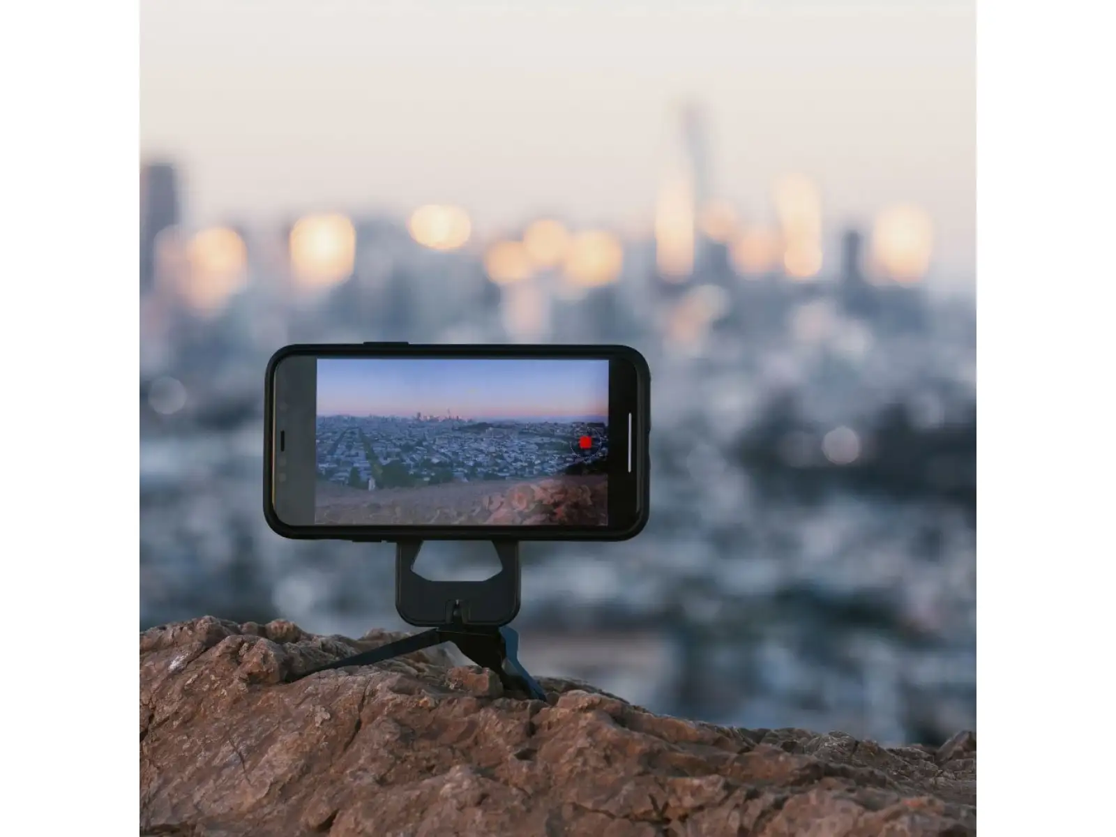 Peak Design Everyday V2 Hülle für das iPhone 15 Pro Midnight