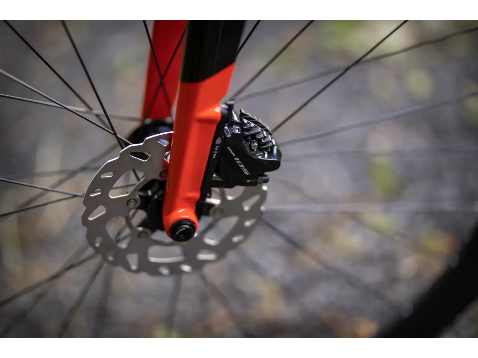 Superior X-Road Issue Glanz Schwarz Metallic/Chrome Silber/Team Rot Rennrad
