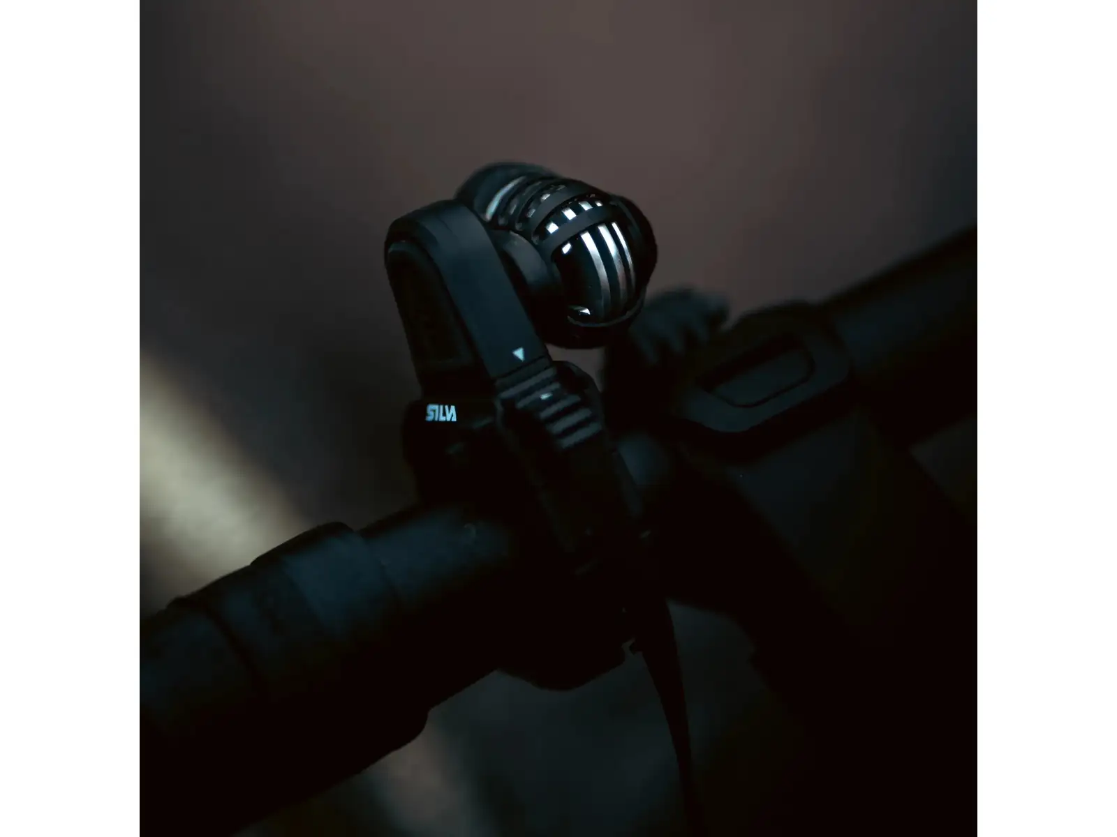 Silva Free MTB Stirnlampe 2500