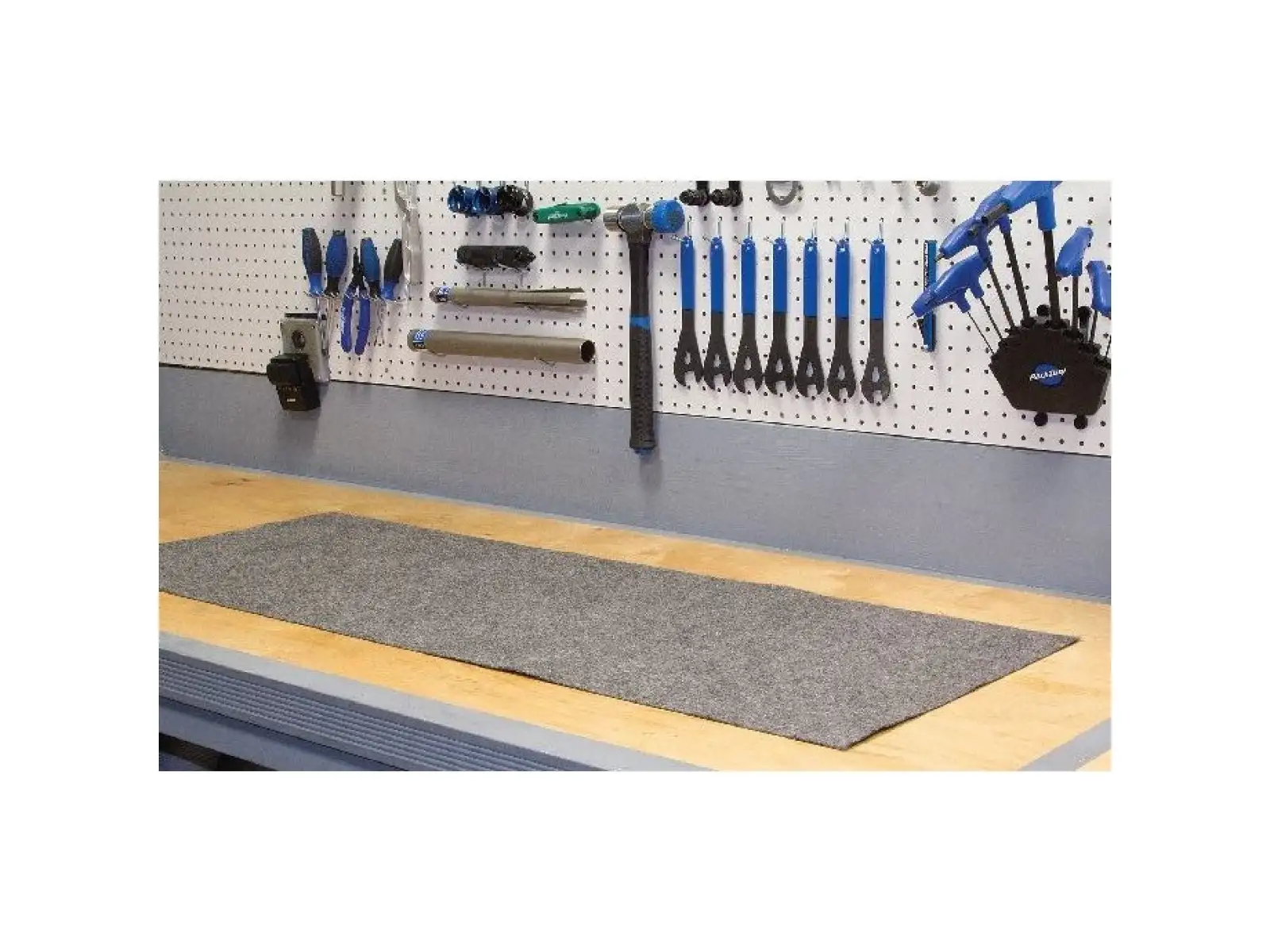 Finish Line Absorb-It Matte unter dem Ständer / Rad 122 x 46 cm