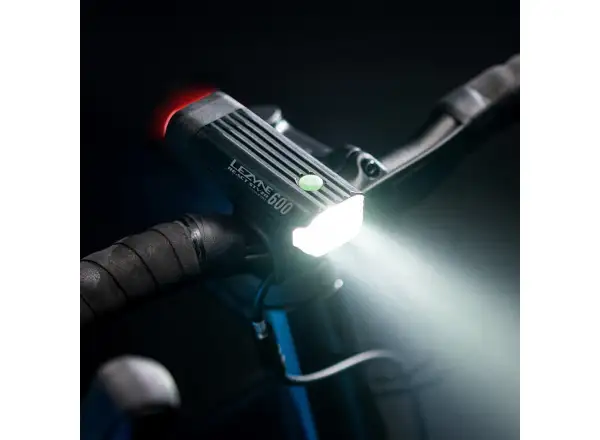 Lezyne React StVZO Vorderlicht Matte Black