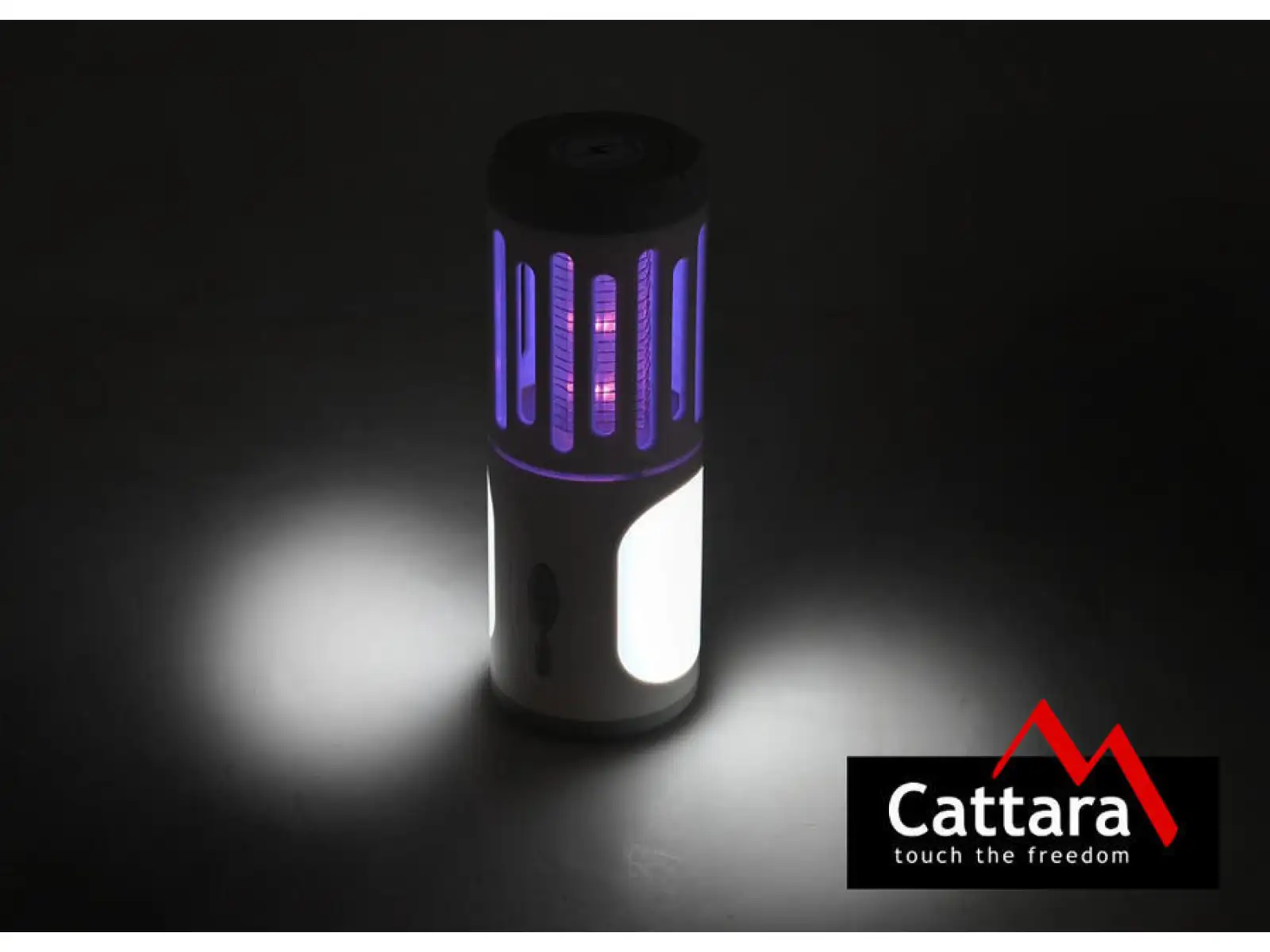 Cattara Cosmic Lampe und Insektenfänger