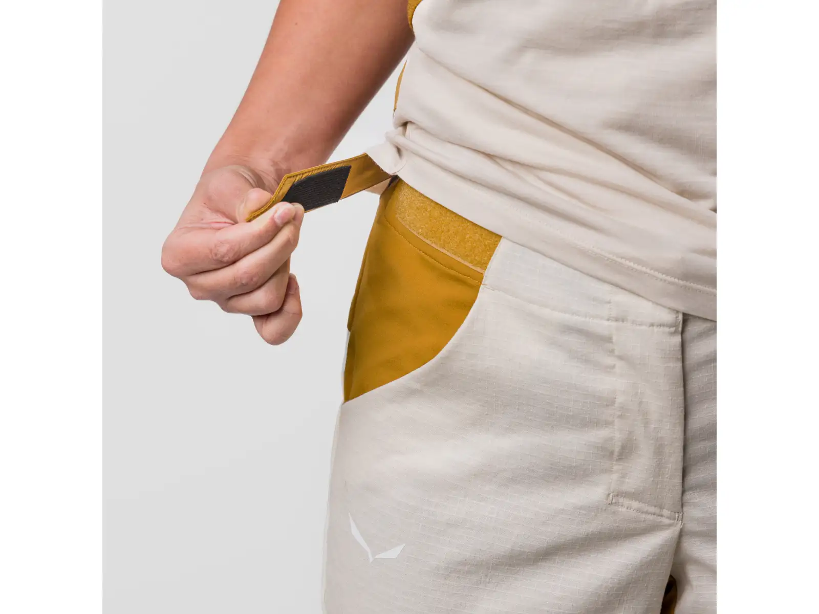 Salewa Vento HEMP/DST Damen Shorts Haferflocken