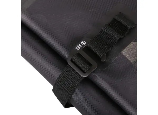 Woho X-Touring Dry Rahmentasche 9 l Cyber-Camo Diamond Schwarz Größe M.