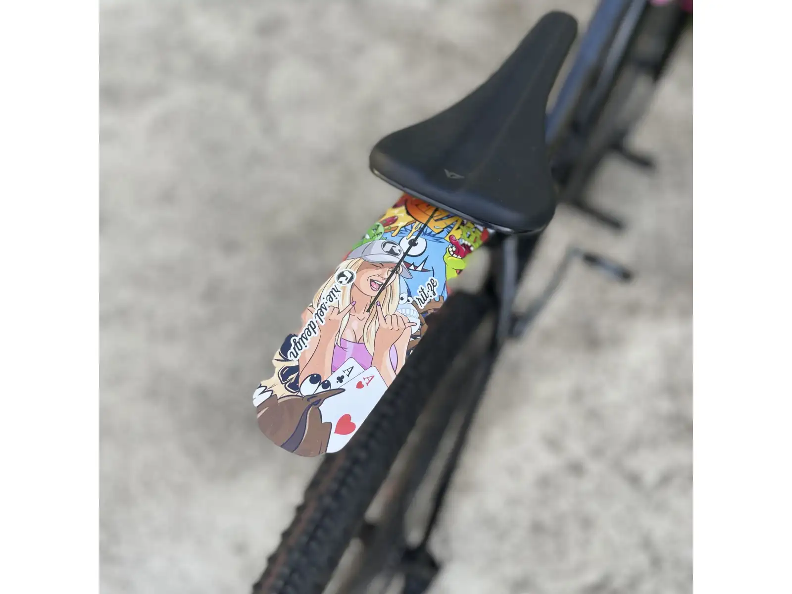 Rie:sel Design Rit:ze L Schutzblech Stickerbomb Eyecatcher