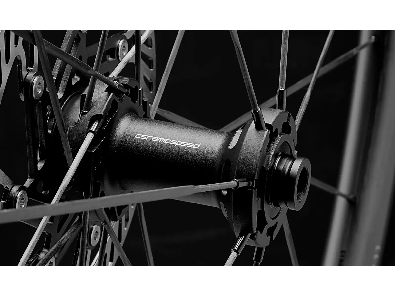 FFWD RAW CS 44 Straßenräder Matt Schwarz
