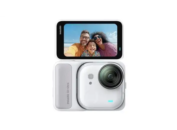 Insta360 GO Ultra Creator Bundle Actionkamera Weiß