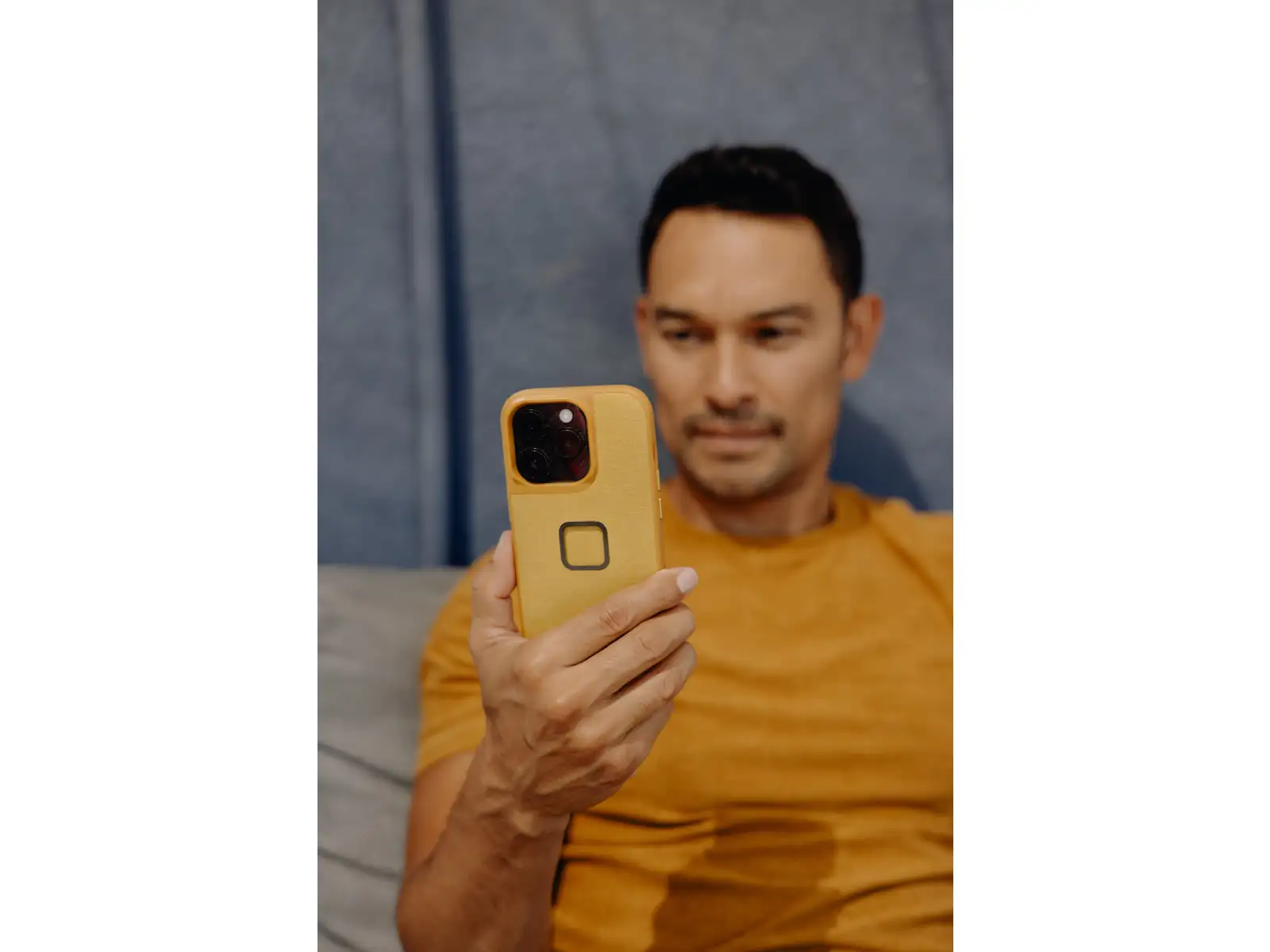 Peak Design Everyday V2 Hülle für iPhone 15 Pro Salbei