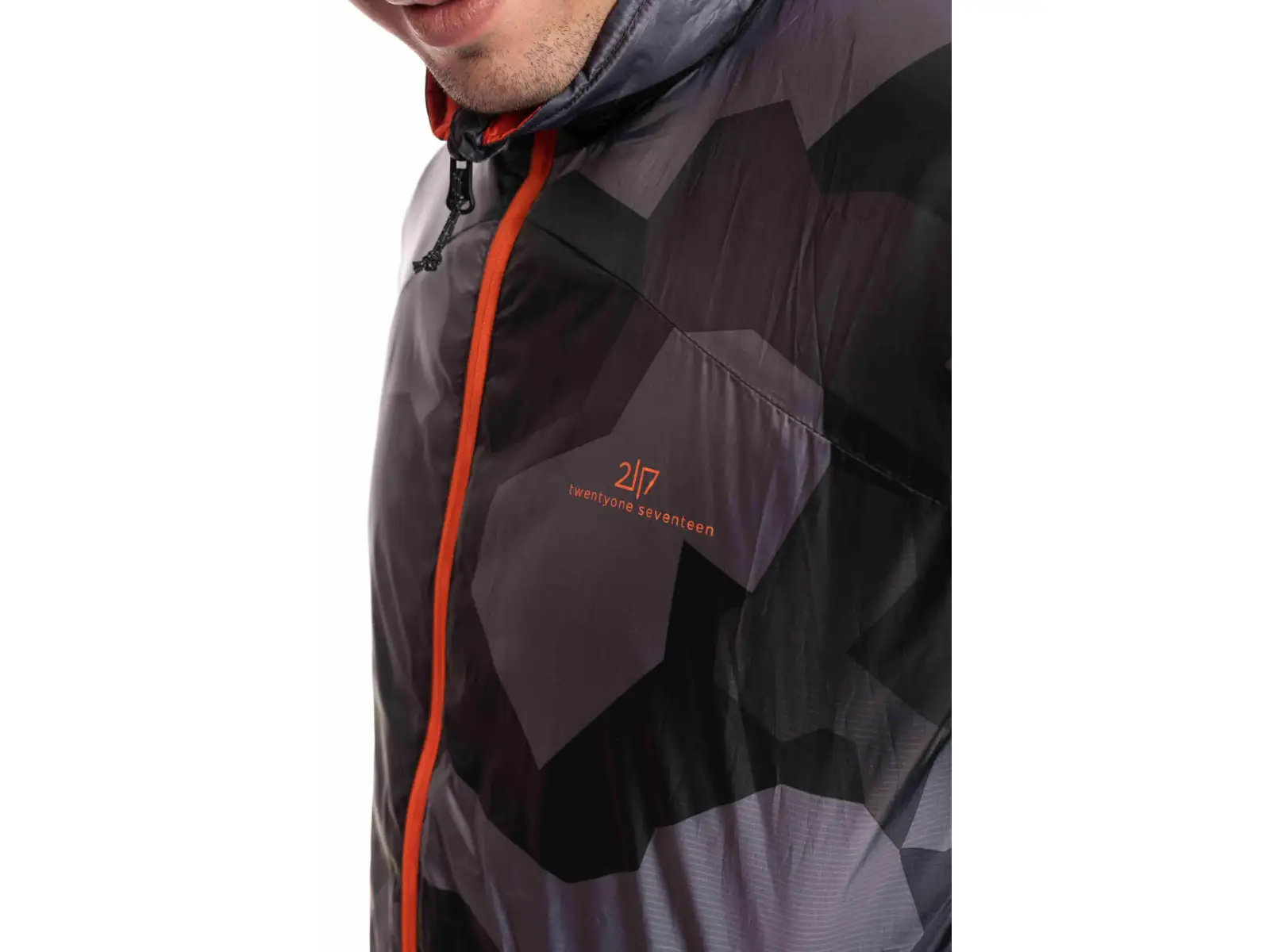 2117 of Sweden Murjek Herren isolierte Jacke Black Camo