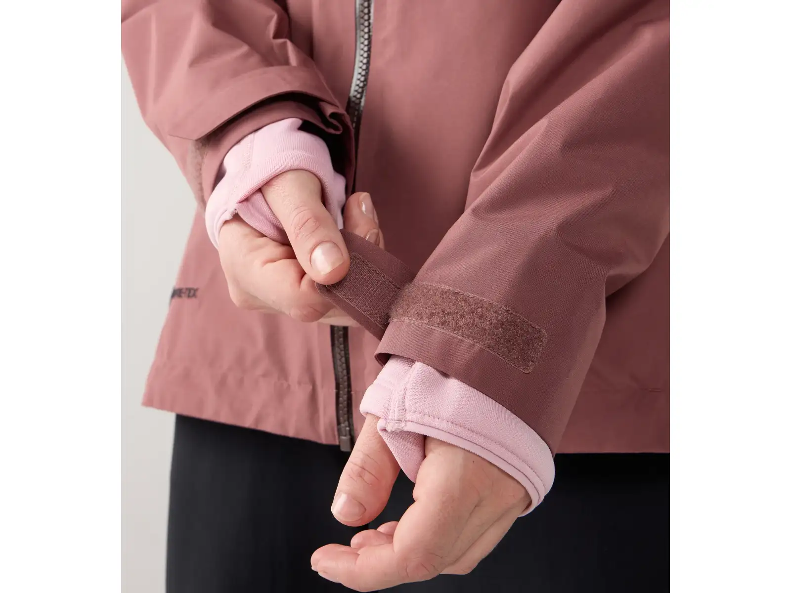 Haglöfs Alert GTX Damenjacke Misty Mauve