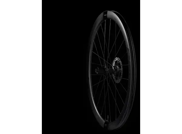 FFWD RYOT44 DT240 2:1 EXP Straßenrad Laufräder Mantel MattBlack Nuss Shimano HG11