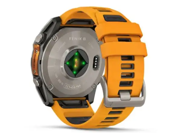 Garmin fenix 8 - 51 mm AMOLED Sapphire Smartwatch Titanium Orange/Graphite