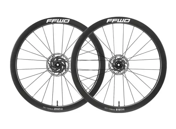 FFWD RYOT44 V2 44 DT240 2:1 EXP Rennlaufradsatz White