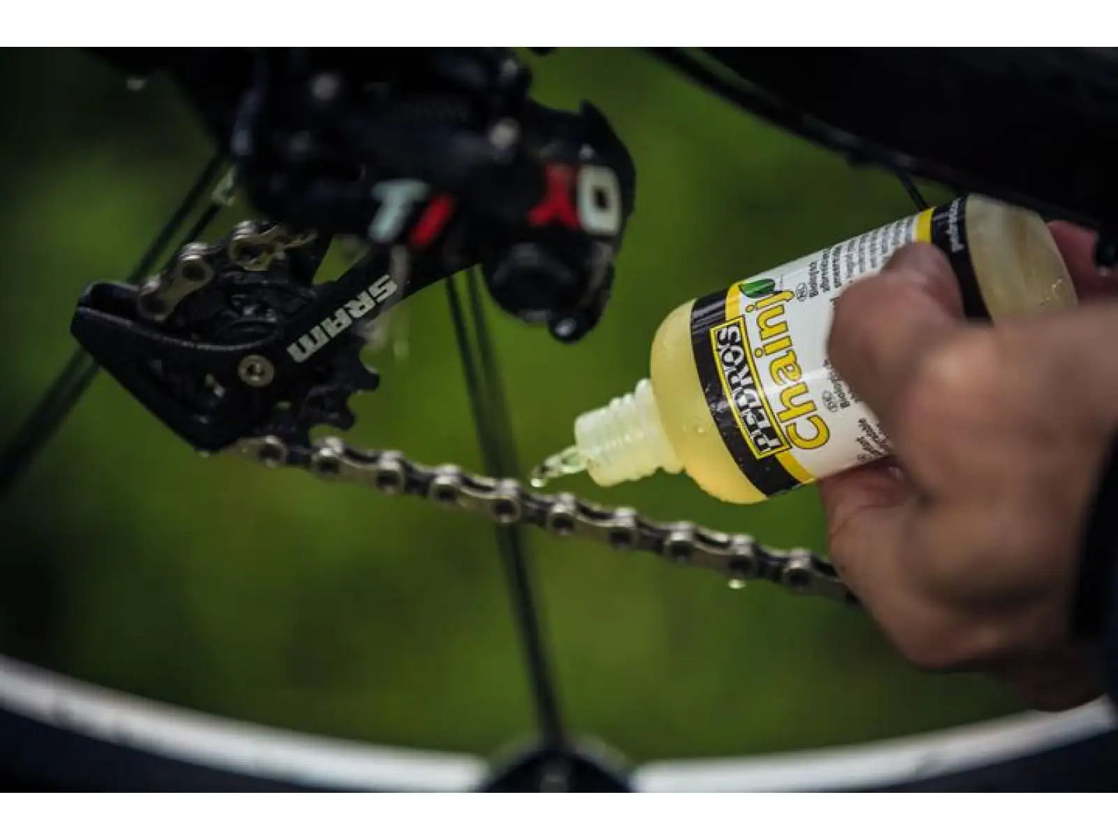 Pedros ChainJ Kettenschmiermittel 100 ml