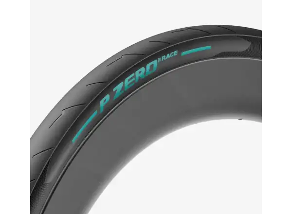 Pirelli P Zero Race Colour Edition Tech BELT Straßenreifen mit Kevlar in Türkis.