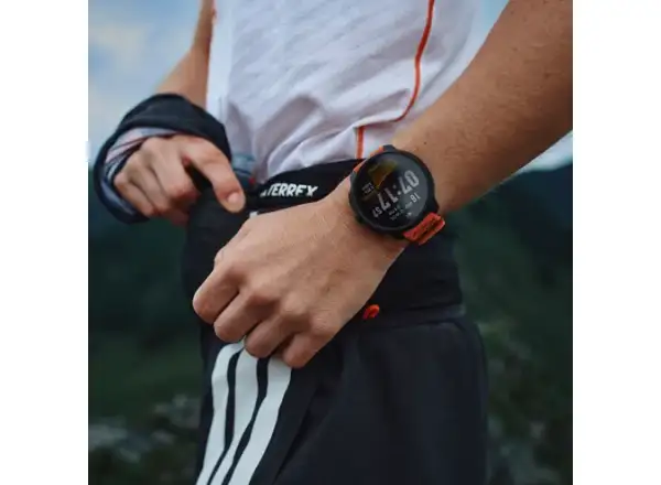 Suunto Race 2 Smartwatch Korallenorange