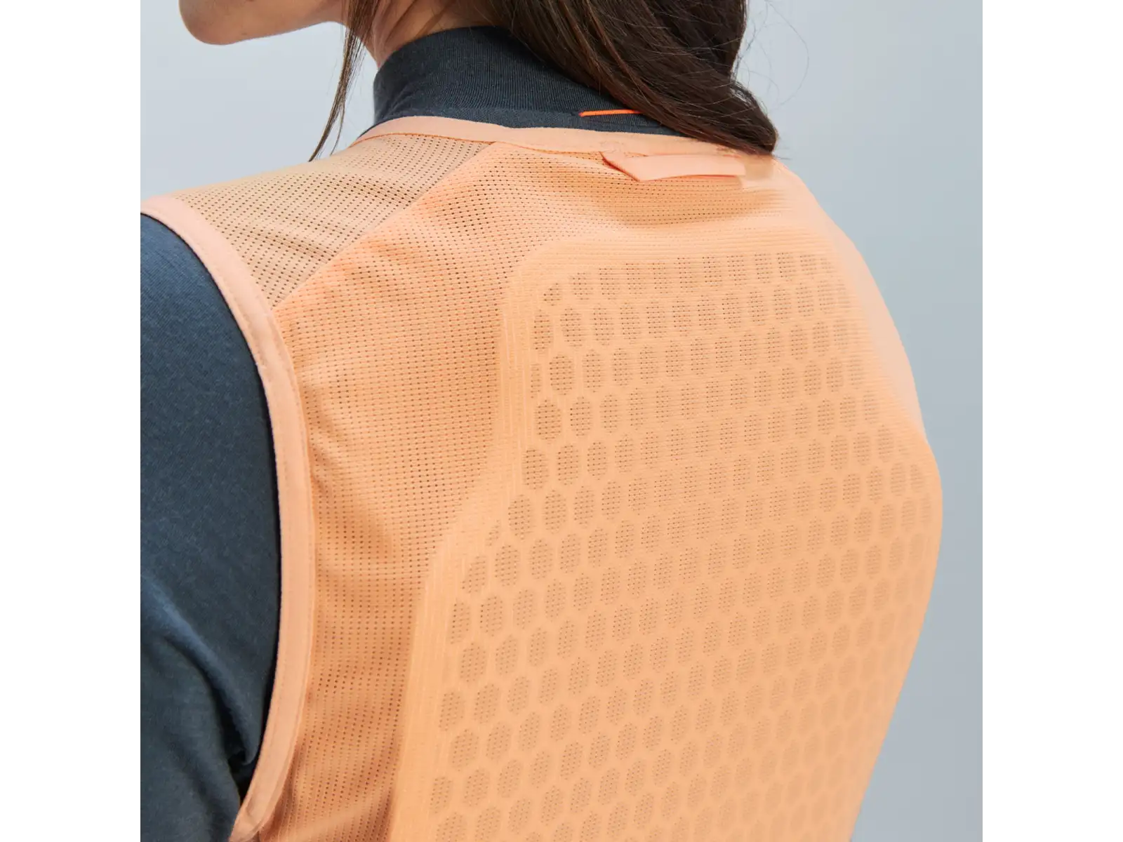POC VPD Air Vest Damen Schutzweste Apricot Sunstone