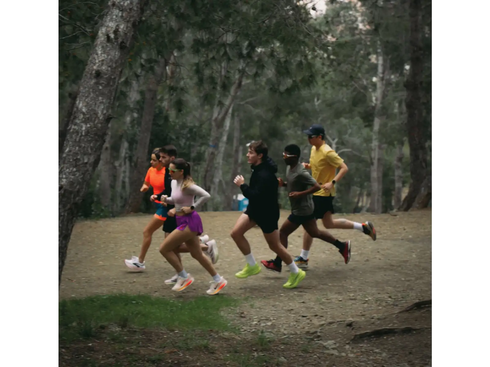 Suunto Run Smartuhr Coral Orange
