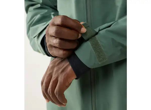 Haglöfs L.I.M AIRAK GTX Herrenjacke Chlorophyll Green