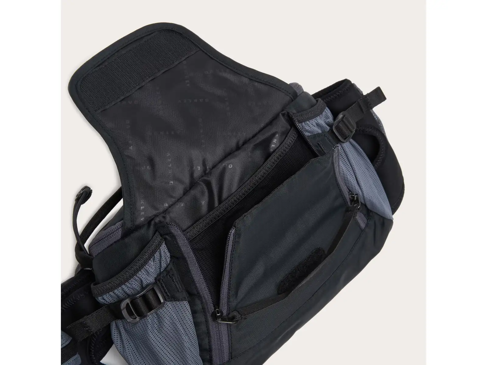 Oakley Seeker Traverse RC Gürteltasche Blackout