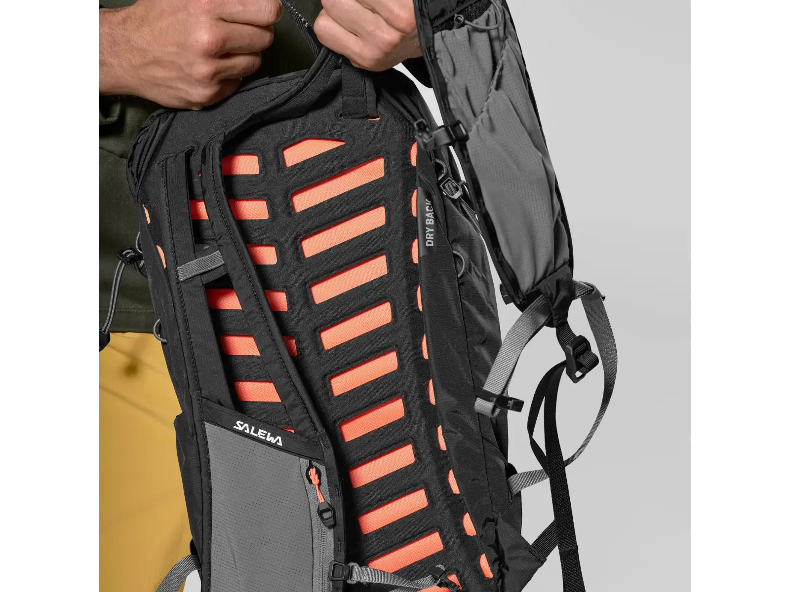 Salewa Pedroc Active Rucksack 16 l Black Out
