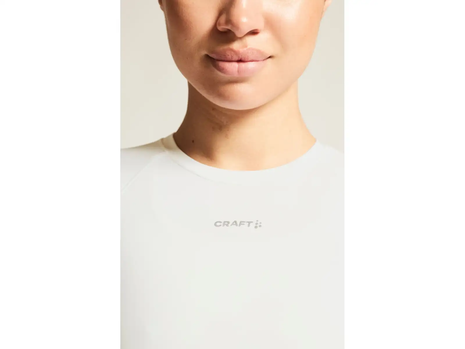 Craft Hypervent Cropped Damen T-Shirt weiß