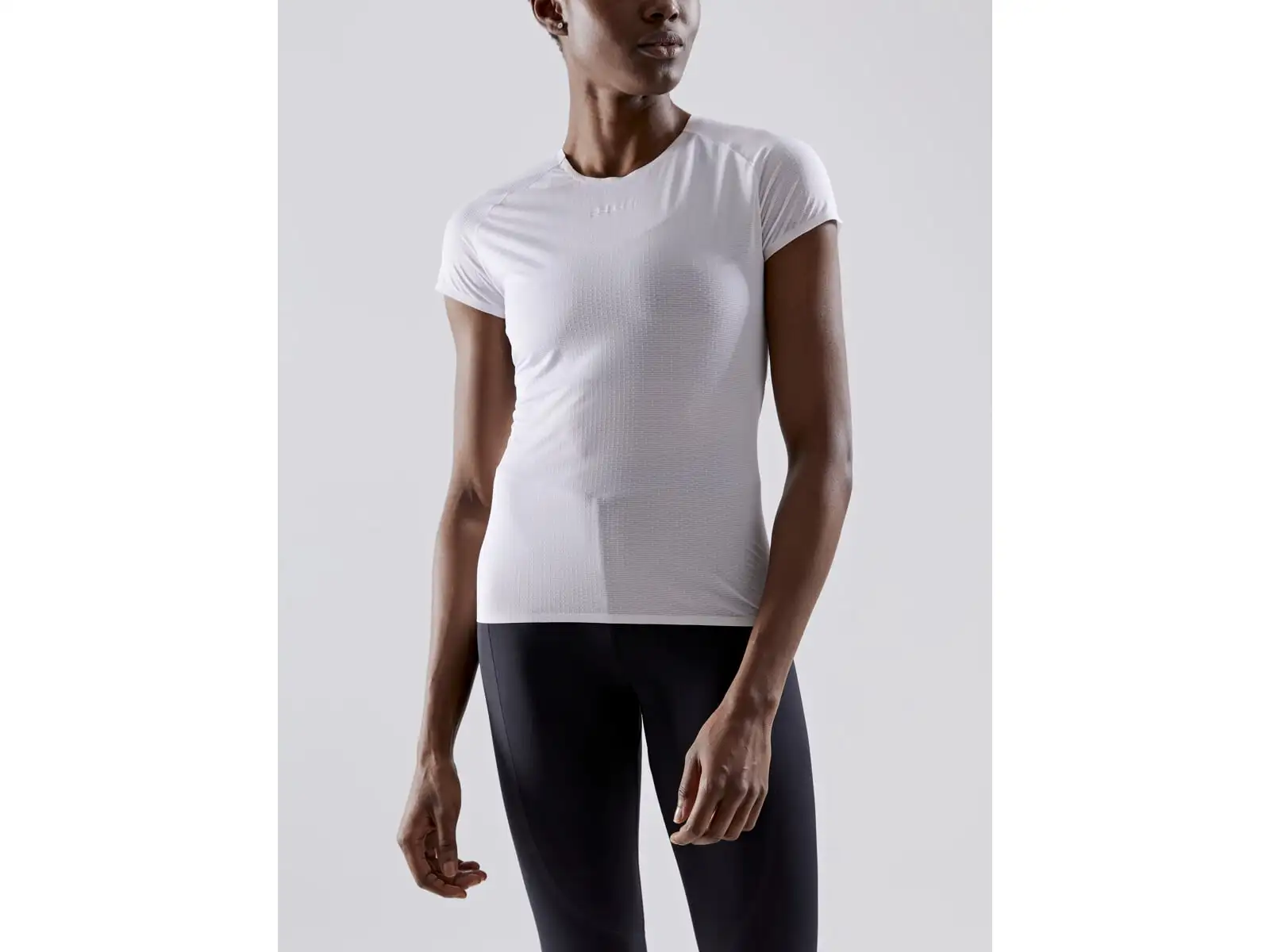 Craft Pro Dry Nanoweight Damen T-Shirt Kurzarm weiß