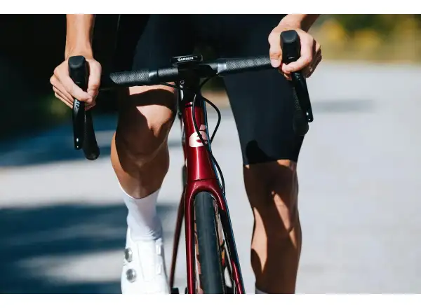 Cervélo Caledonia 105 Di2 Rennrad Black