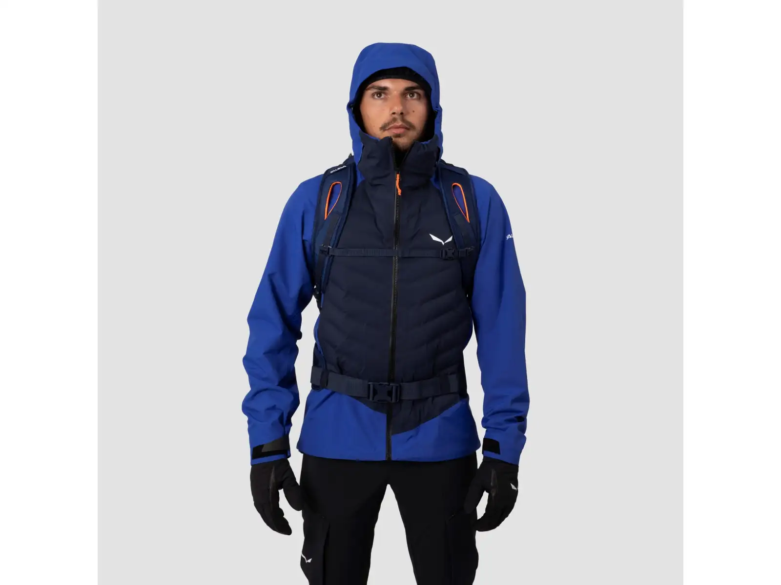 Salewa Winter Mate 30 l Rucksack grün/schwarz